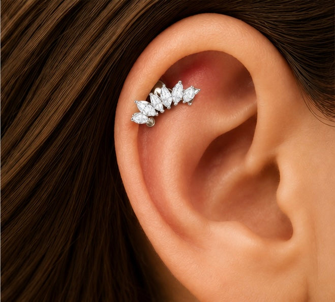 Labret Crown Marquise – Titanio ASTM F-136 con Filettatura Interna