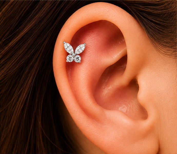 Piercing Labret Farfalla con Zirconi – Titanio ASTM F136 – Filettatura Interna