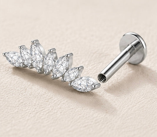 Labret Crown Marquise – Titanio ASTM F-136 con Filettatura Interna