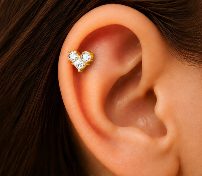 Piercing Labret Cuore con Zirconi – Titanio ASTM F136 – Filettatura Interna
